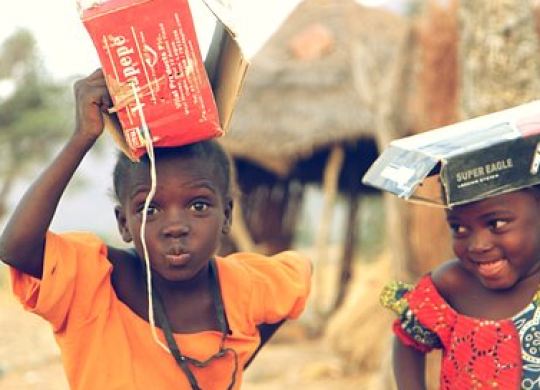 So erhalten Sie medizinische Hilfe für einen Ausländer in Nigeria