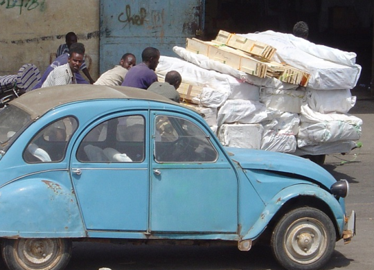 Como vir e conseguir um emprego em Djibouti. Tipos de vistos e obtenção de um visto de trabalho