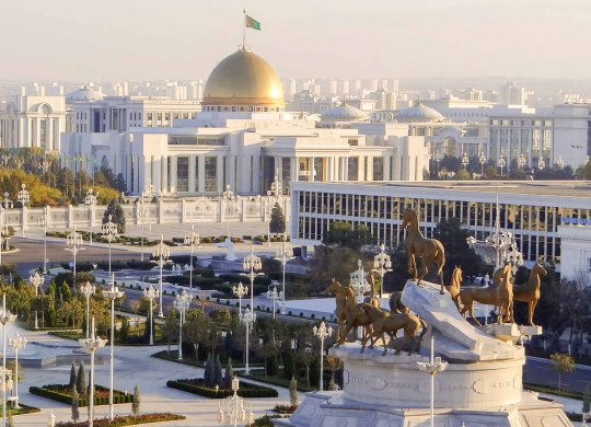 Beschäftigung von Ausländern in Turkmenistan: Wie finde ich einen Job